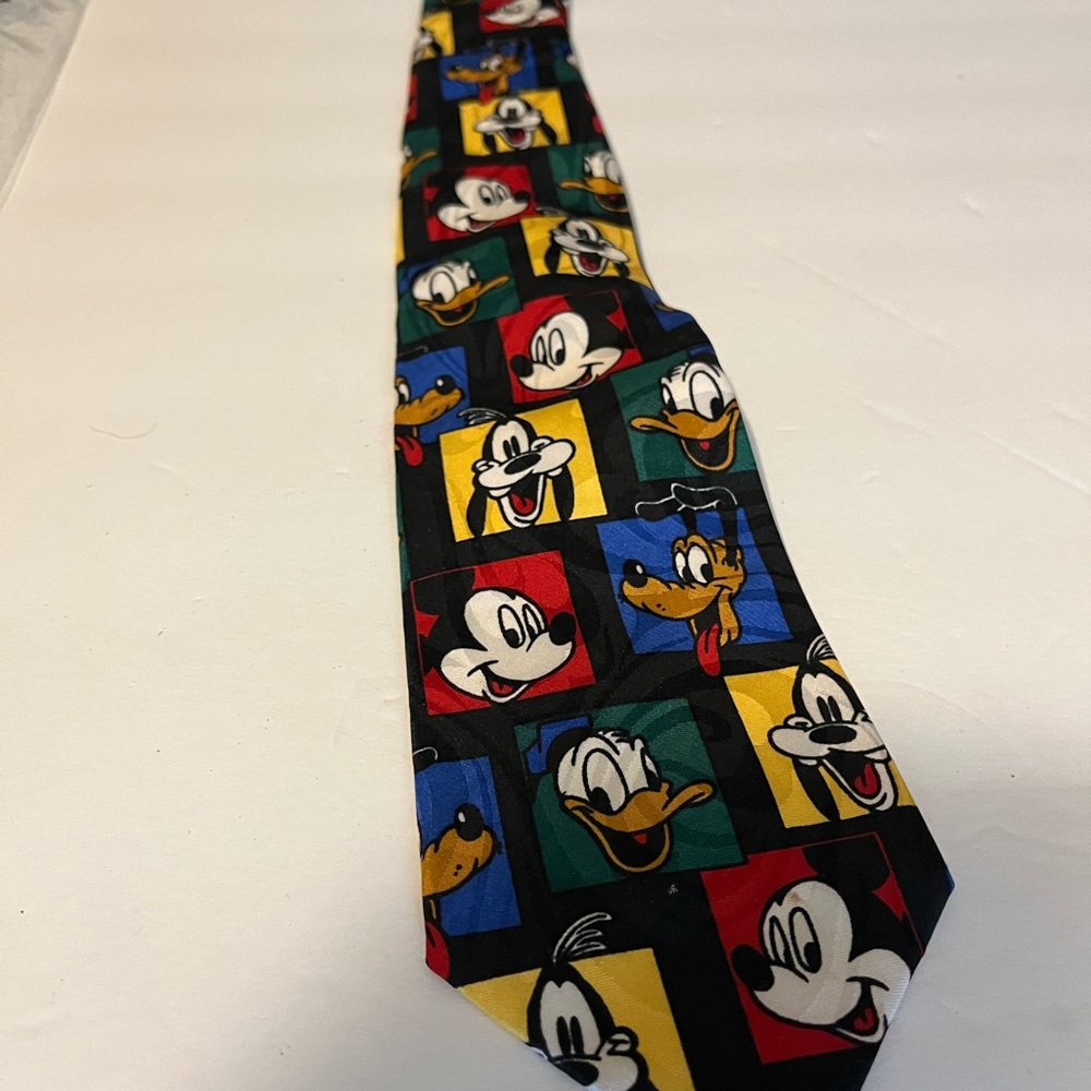 Mickey Mouse and Donald Duck - Picture 3 of 3